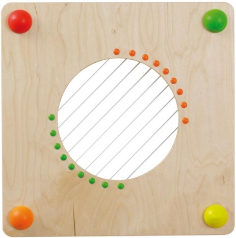 Wandspiel Babygitarre